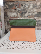 Load image into Gallery viewer, Soruka Ari Coin Pouch with Zip - Plain
