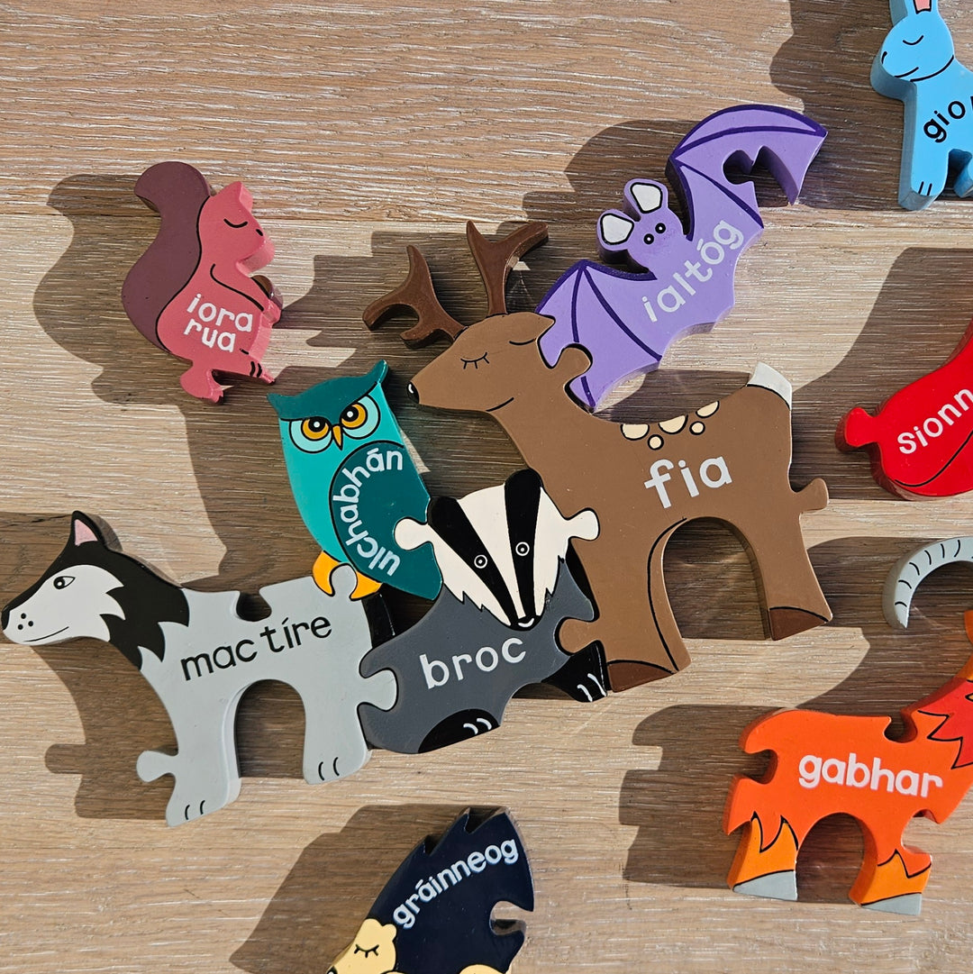 Irish Wildlife Wooden Jigsaw As Gaeilge
