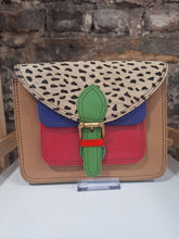 Load image into Gallery viewer, Soruka Elma Bag

