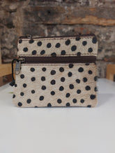 Load image into Gallery viewer, Soruka Ari Coin Pouch with Zip - Animal Print
