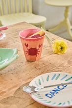 Load image into Gallery viewer, Medium Cup - Crab Print
