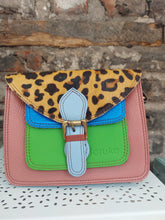 Load image into Gallery viewer, Soruka Elma Bag
