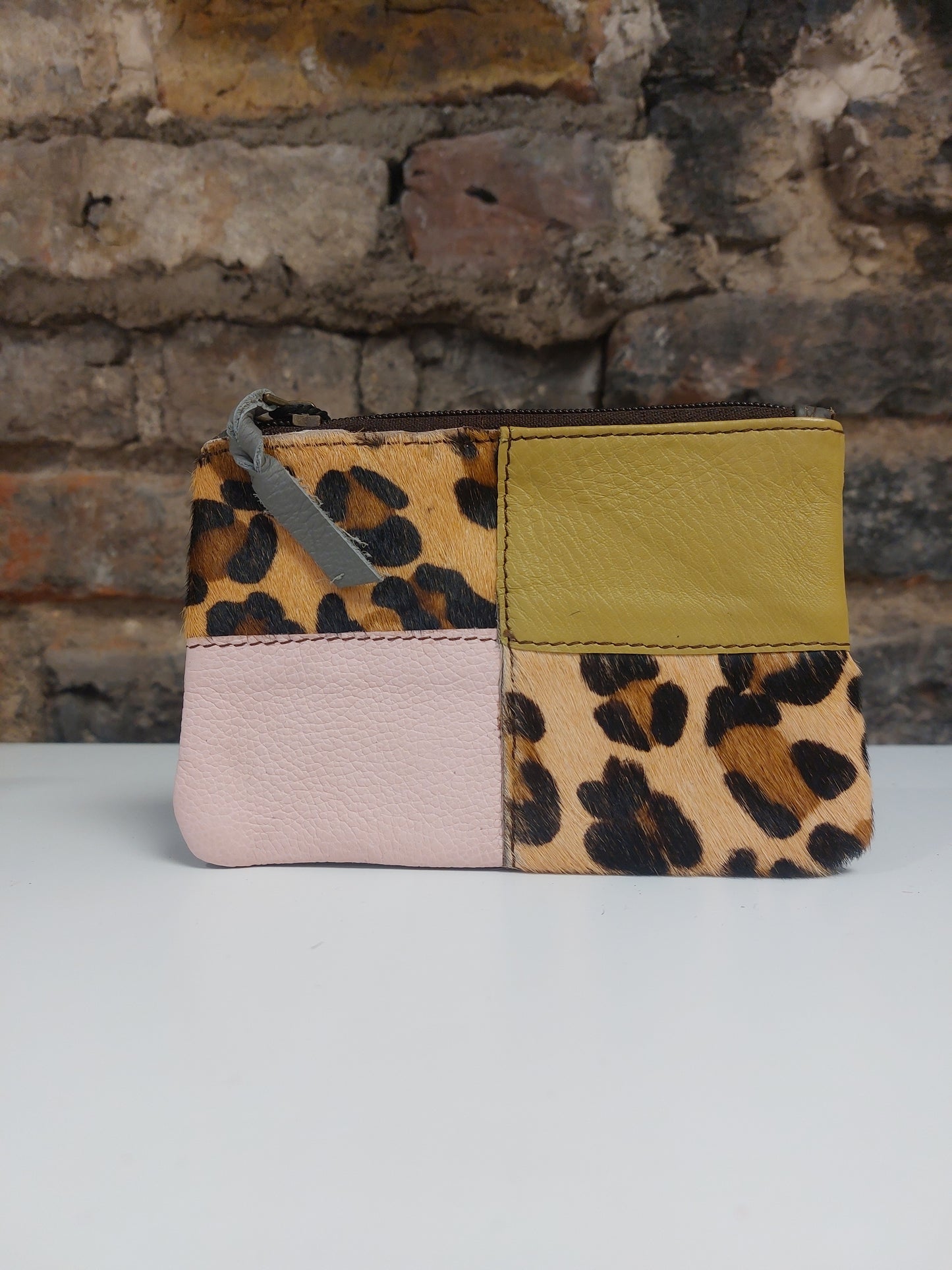 Soruka Zahra Pouch with Zip