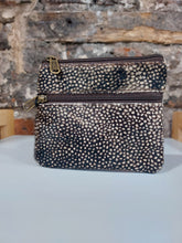 Load image into Gallery viewer, Soruka Ari Coin Pouch with Zip - Animal Print

