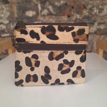 Load image into Gallery viewer, Soruka Ari Coin Pouch with Zip - Animal Print
