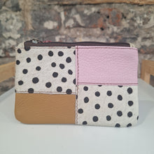 Load image into Gallery viewer, Soruka Zahra Pouch with Zip
