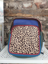 Load image into Gallery viewer, Soruka Allison Crossbody Bag
