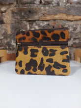 Load image into Gallery viewer, Soruka Ari Coin Pouch with Zip - Animal Print

