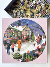 Load image into Gallery viewer, Round Puzzles Christmas Market 1000 Piece
