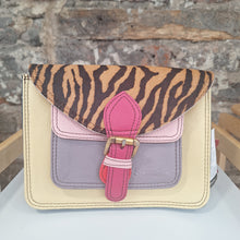 Load image into Gallery viewer, Soruka Elma Bag
