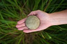 Load image into Gallery viewer, three-hills-soap-solid-shampoo-Nettle-and-lavender-refill
